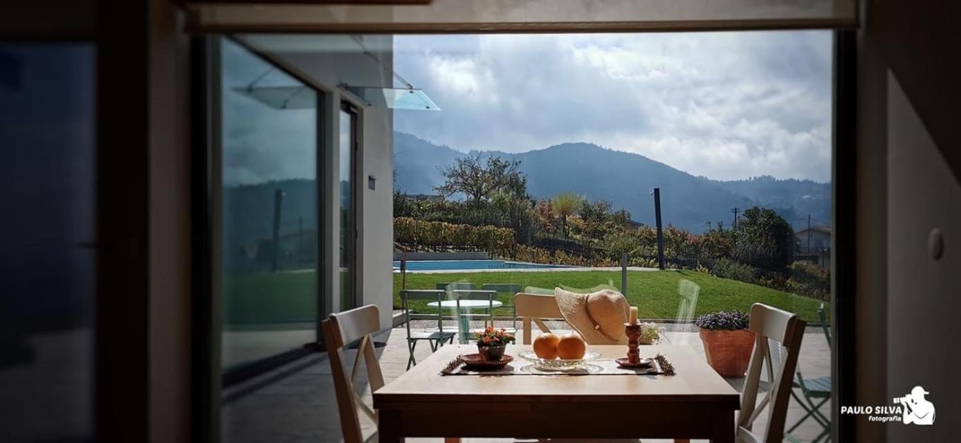 Hotel Vald'Aregos - Douro Resende Zimmer foto